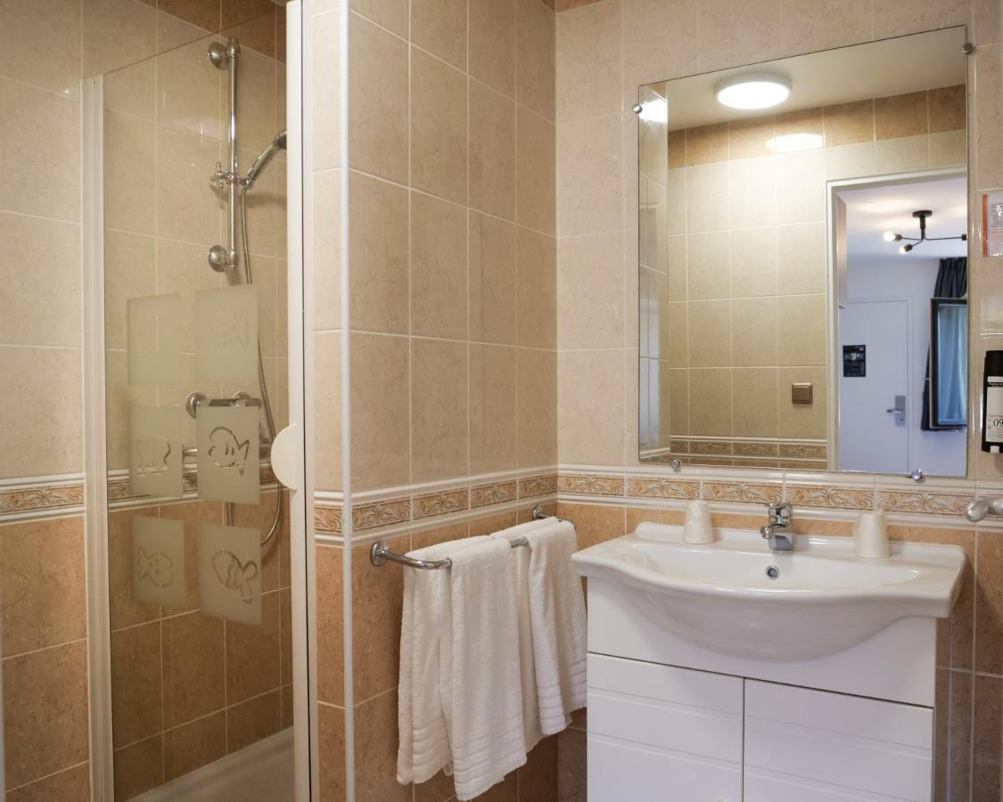 Motel 991 Viviers-du-Lac Luaran gambar